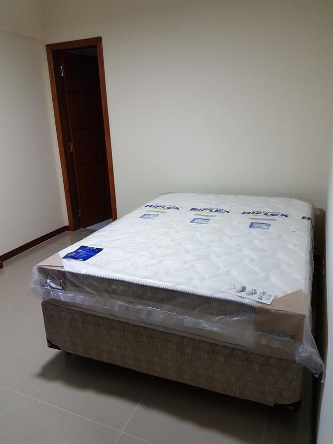 Apartamento De 3 Quartos Grande