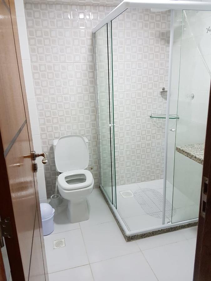 De 3 Quartos Grande Apartamento Arraial do Cabo