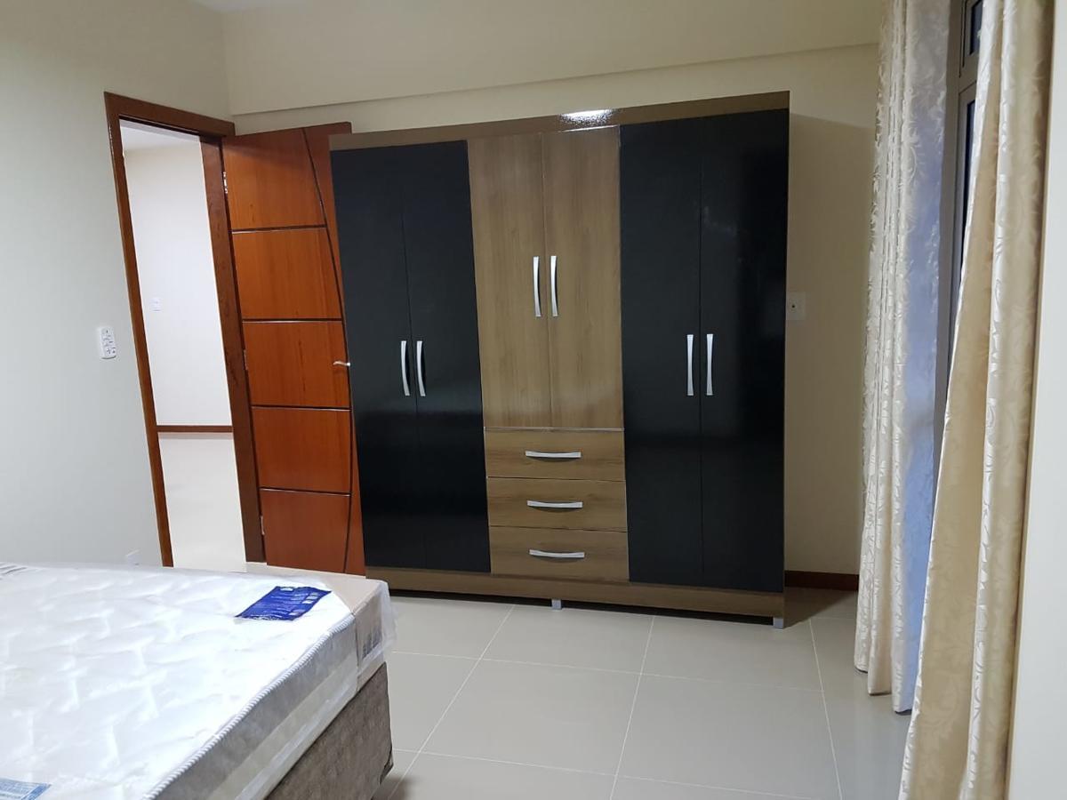 De 3 Quartos Grande Apartamento